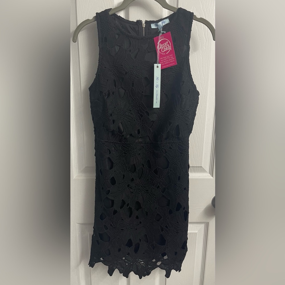 💋NWT SHE & SKY Black Lace Dress, Size S